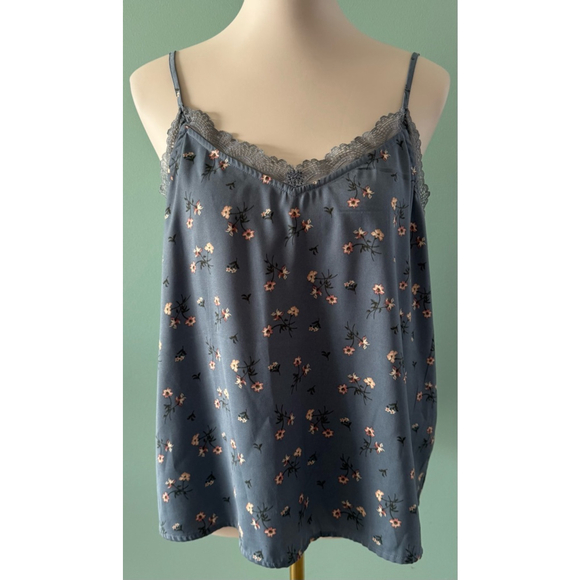 Women's Hollister Floral Cami Top Size L Blue - Picture 1 of 4